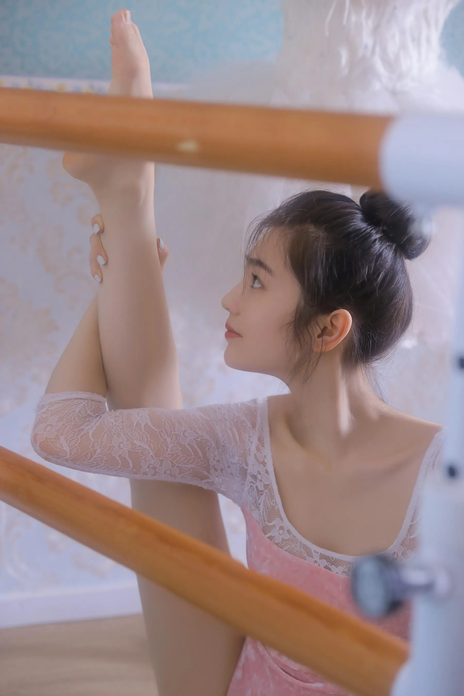 [YITUYU艺图语]2022.07.11 不如练舞 凡凡 [44P]插图1